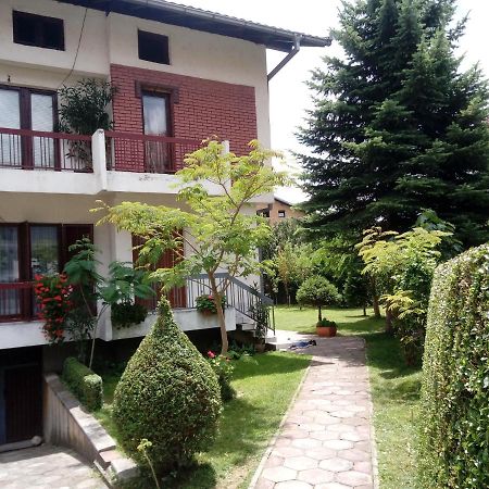 Bus Station Hostel Печ Екстериор снимка